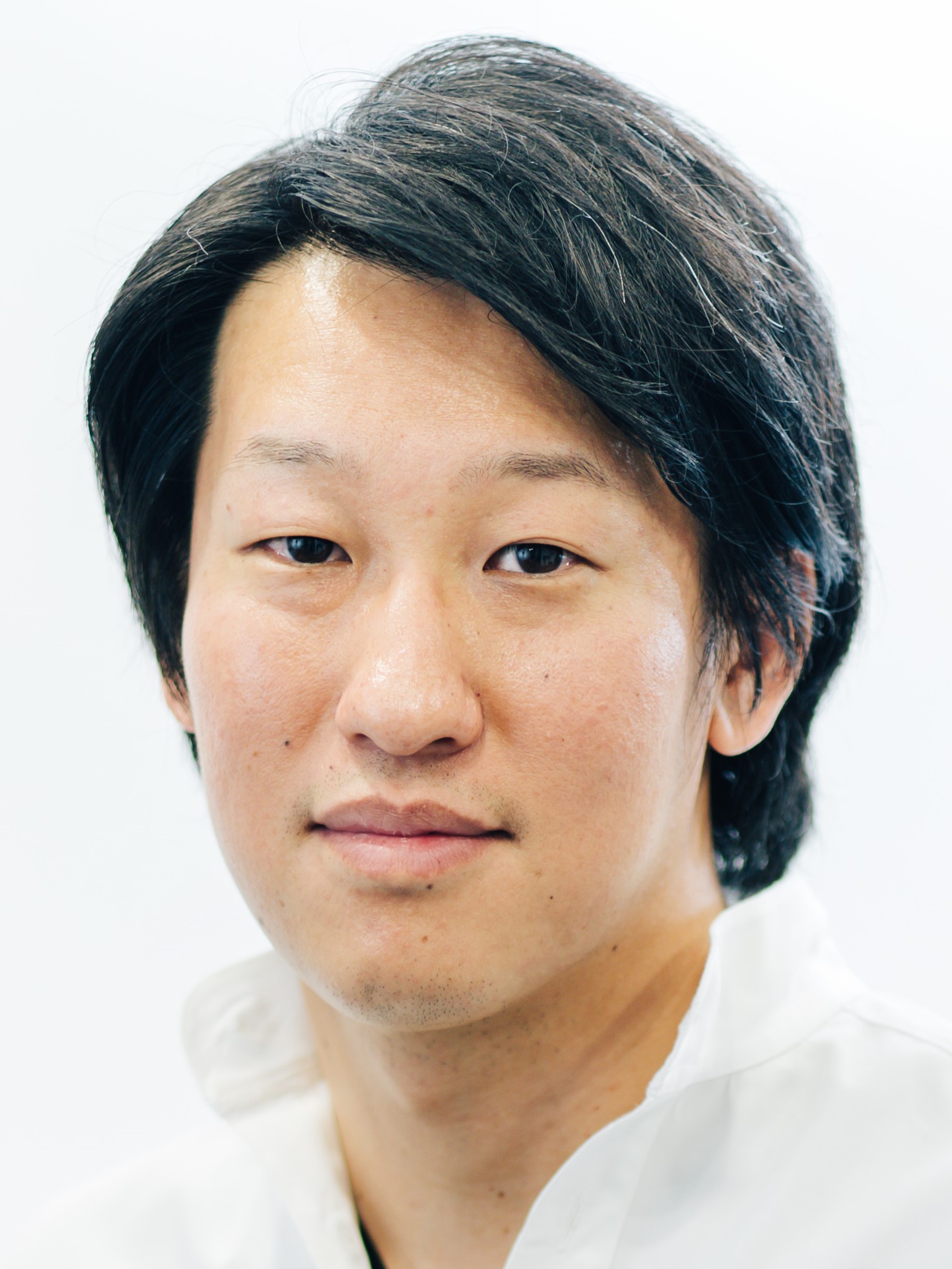 Dr.Y.Ninomiya & Dr.K.Sakaki 接着修復バーシステム / 総合歯科 Dr.Y.Ninomiya & Dr.K.Sakaki 接着修復バーシステム / 総合歯科